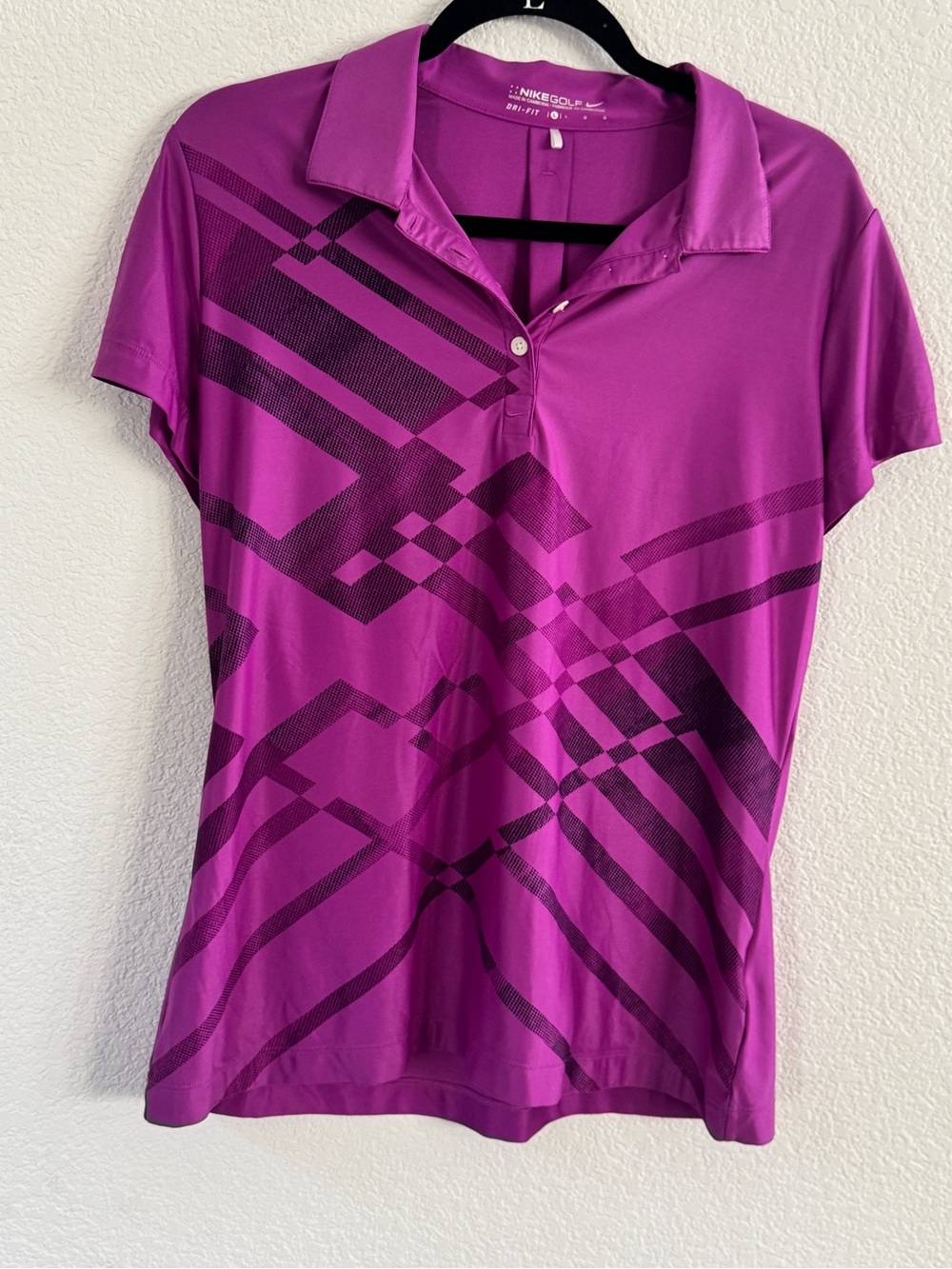 Nike Golf Women’s purple dri fit performance golf polo shirt - Picture 4 of 7
